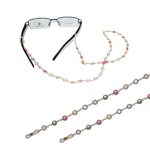 Brillenkette aus Messing, verziert mit Acrylperlen